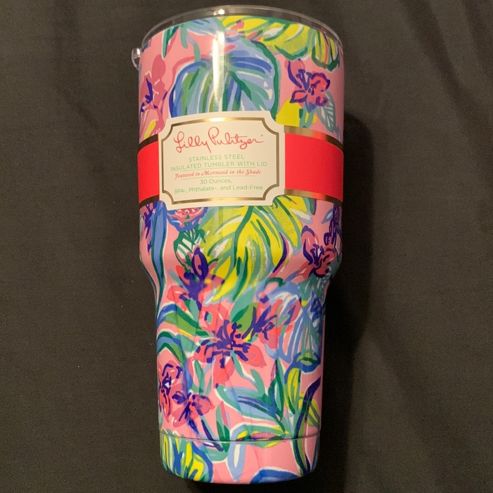 New with tag 30oz Lilly Pulitzer mug